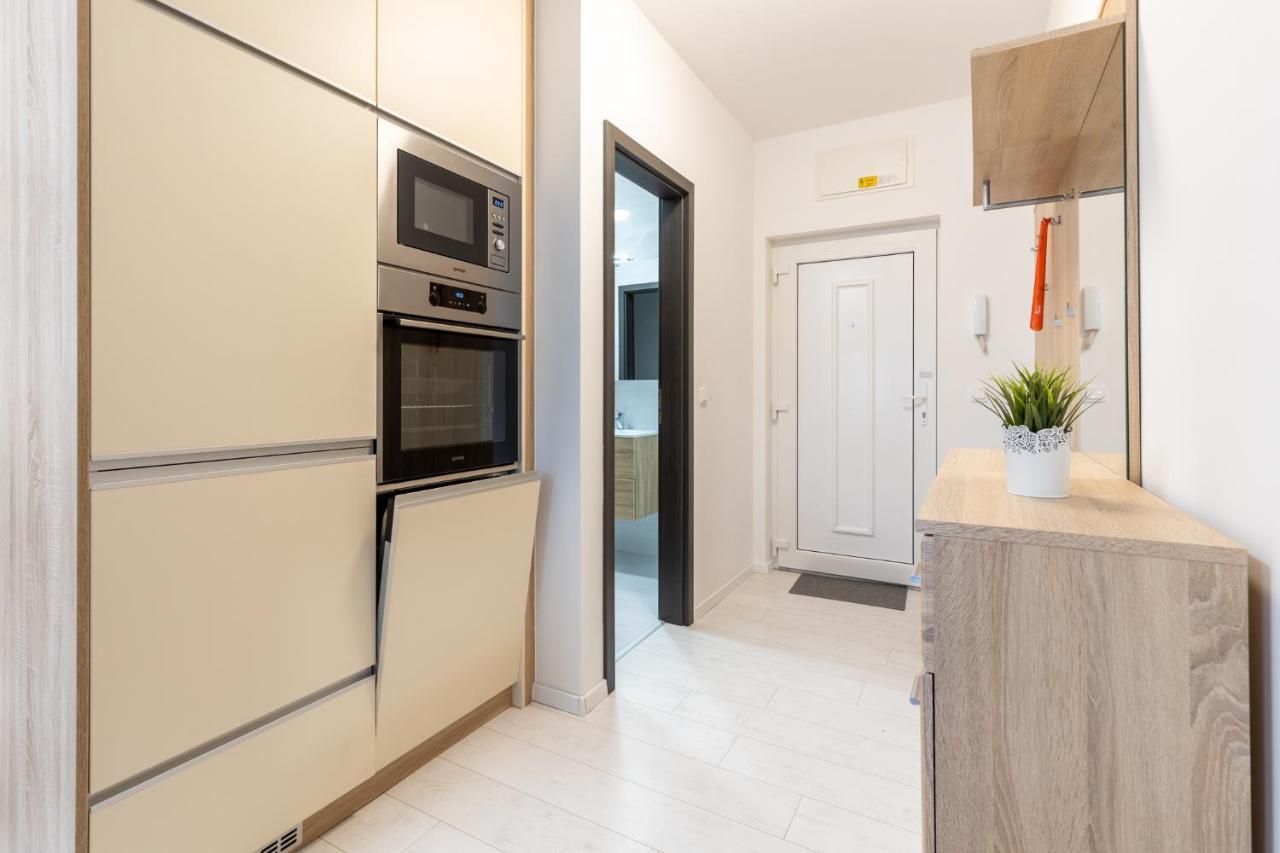 Leda Apartmanok By Bltn Siofok Exterior photo